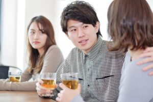 好きな人が他の女性と仲良い時はどうすれば?上手に恋を叶えるヒント